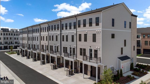 43497 FARRINGDON SQ, Broadlands, VA 20148