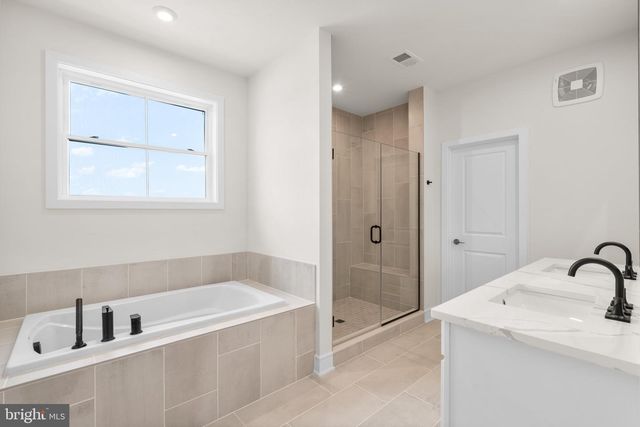 43497 FARRINGDON SQ, Broadlands, VA 20148