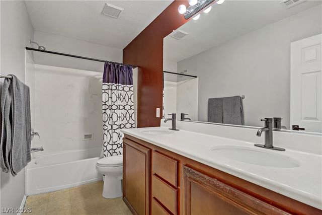 6908 Fox Sparrow Court, North Las Vegas, NV 89084