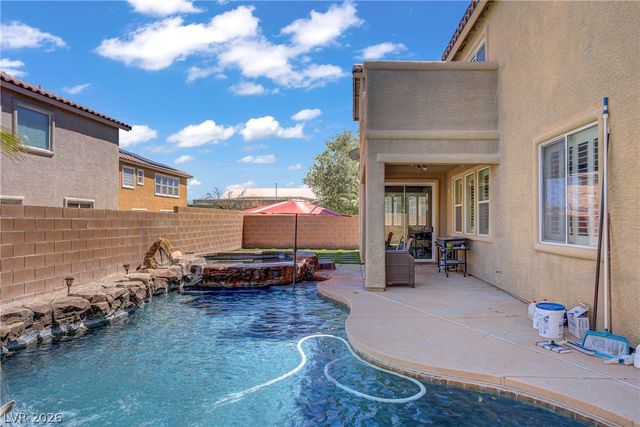 6908 Fox Sparrow Court, North Las Vegas, NV 89084