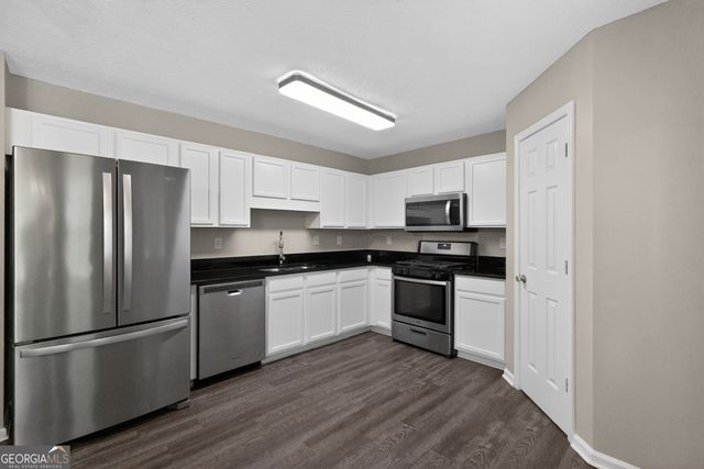 71 Burton Drive, Douglasville, GA 30134