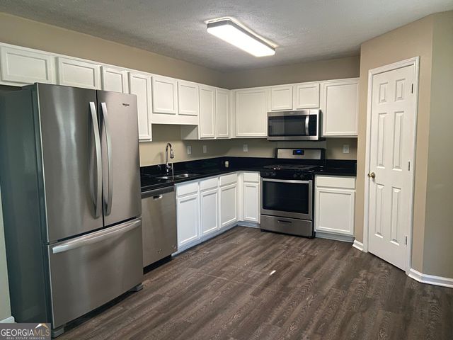 71 Burton Drive, Douglasville, GA 30134