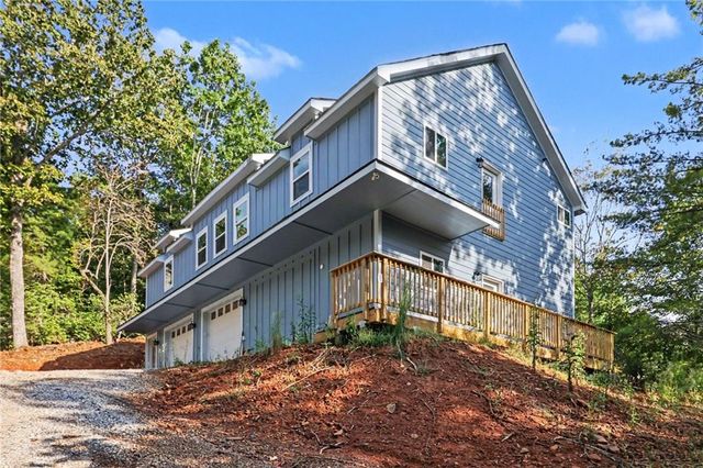 300 Pine Drive, Dahlonega, GA 30533