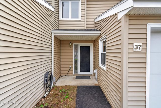 37 Preakness Way, Saratoga Springs, Outside, NY 12866