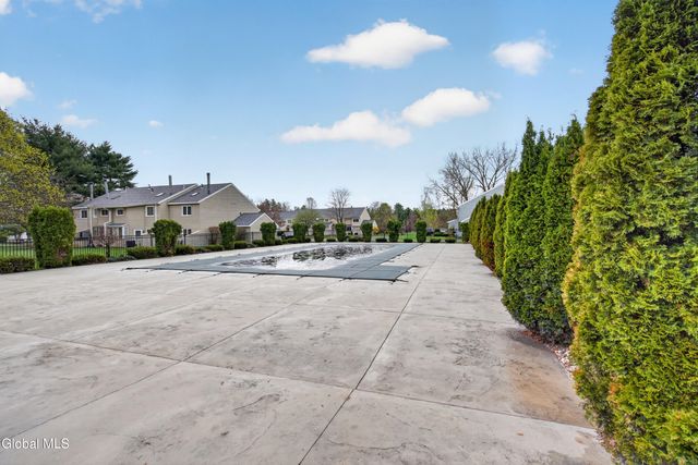 37 Preakness Way, Saratoga Springs, Outside, NY 12866