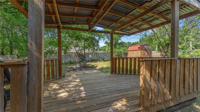 8 Northaven Street, Farmington, AR 72730