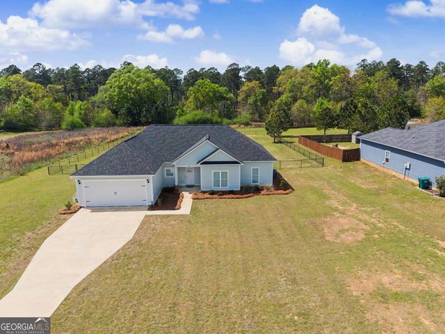 128 Scarlet Way, Leesburg, GA 31763