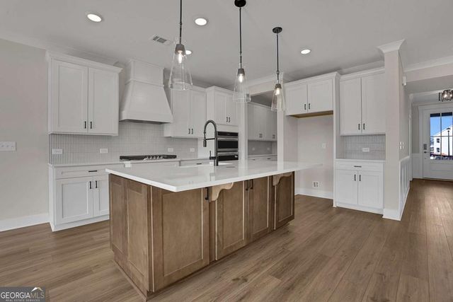 220 Coffee Lane, Hoschton, GA 30548