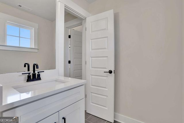 220 Coffee Lane, Hoschton, GA 30548
