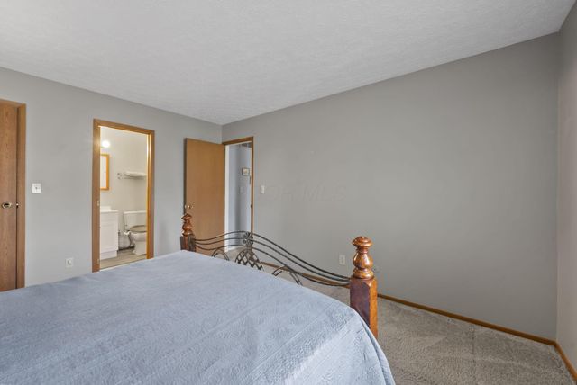 2456 Sanford Drive, Columbus, OH 43235