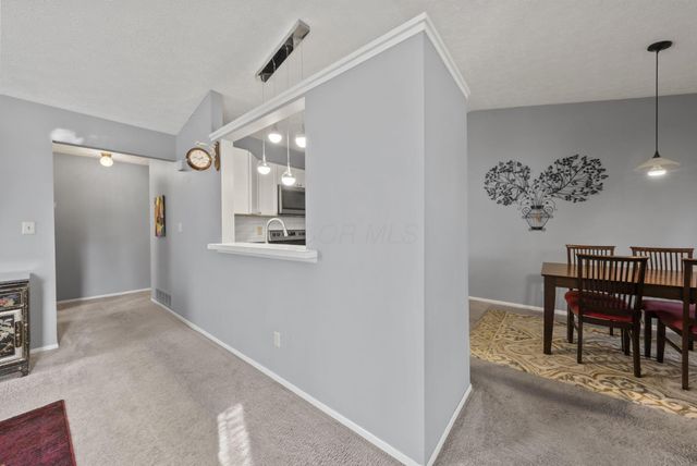 2456 Sanford Drive, Columbus, OH 43235