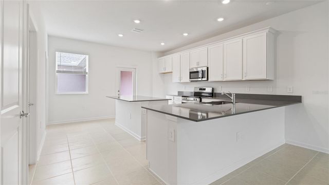 5571 RONIN DRIVE, St Cloud, FL 34771