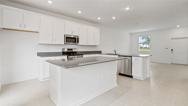 5571 RONIN DRIVE, St Cloud, FL 34771