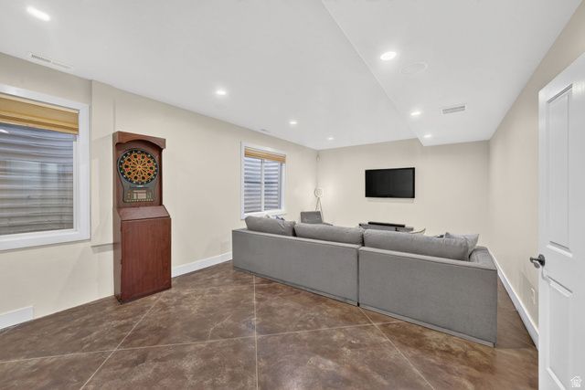 2035 E QUARTZRIDGE DR, Sandy, UT 84092