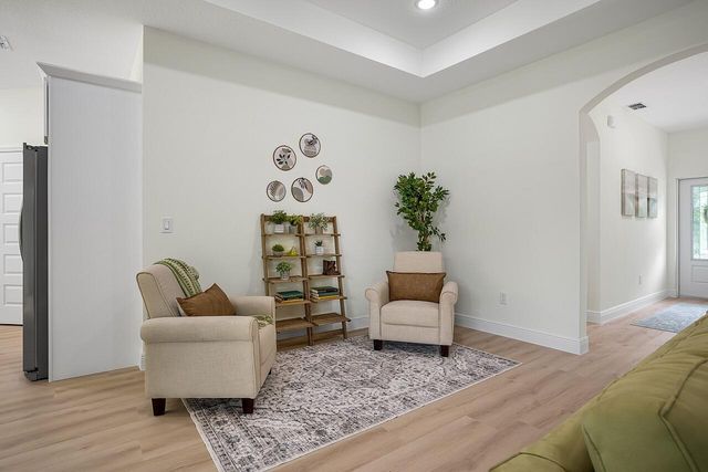 9355 100th Avenue, Vero Beach, FL 32967