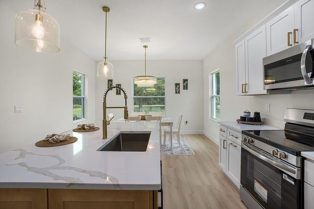 9355 100th Avenue, Vero Beach, FL 32967