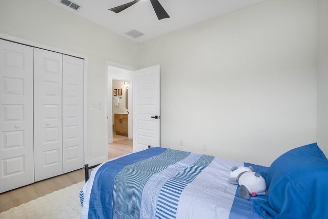 9355 100th Avenue, Vero Beach, FL 32967