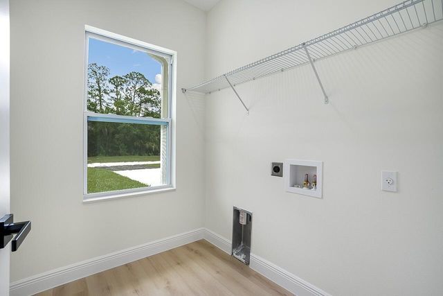 9355 100th Avenue, Vero Beach, FL 32967