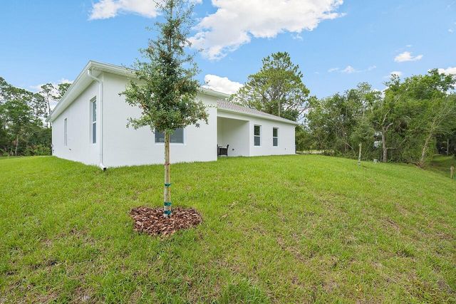 9355 100th Avenue, Vero Beach, FL 32967