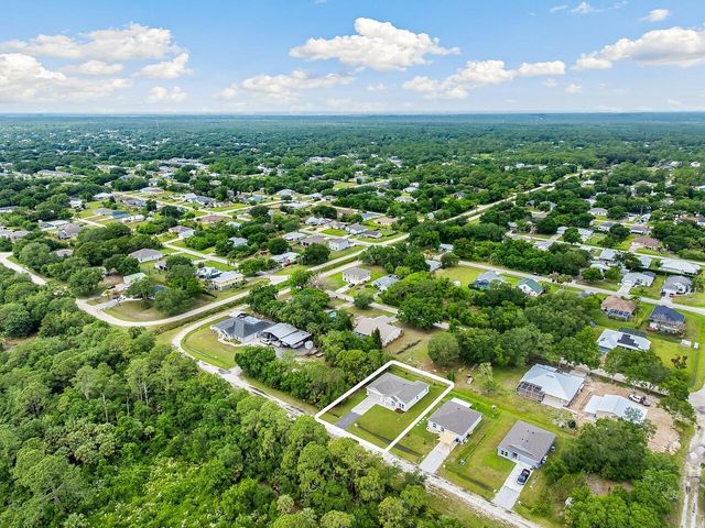 9355 100th Avenue, Vero Beach, FL 32967