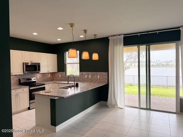 1616 NW Cataluna Circle, Port St. Lucie, FL 34986