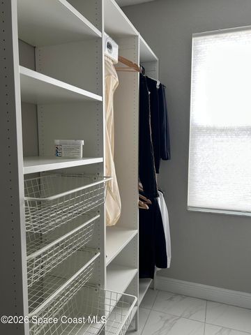 1616 NW Cataluna Circle, Port St. Lucie, FL 34986