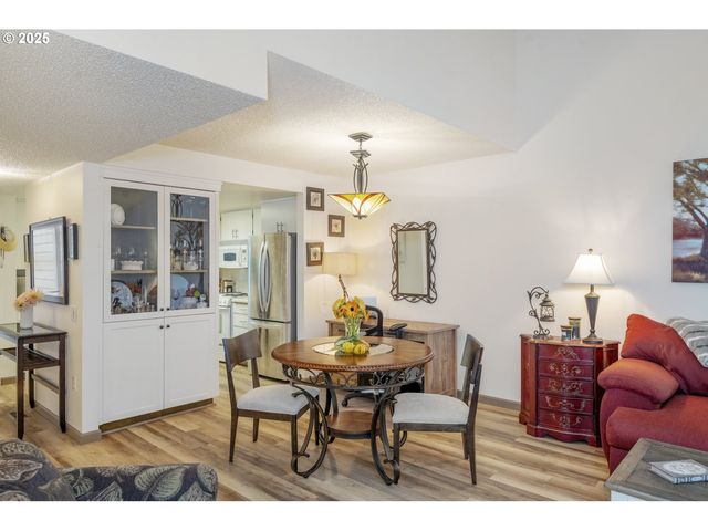 13065 Sw CARMEL St, Portland, OR 97224