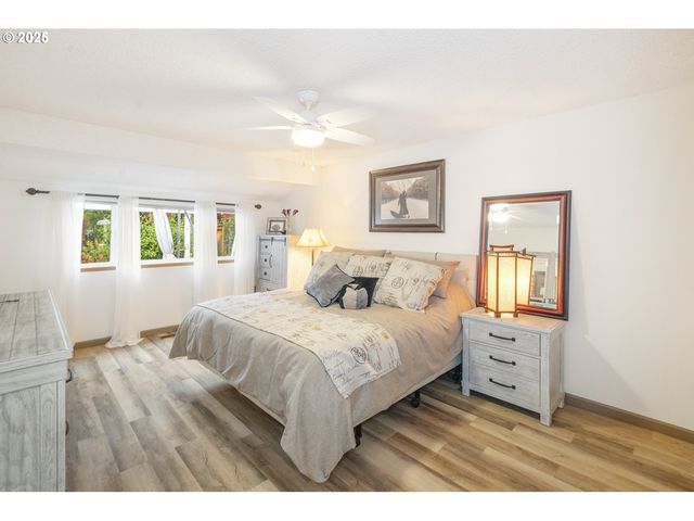 13065 Sw CARMEL St, Portland, OR 97224