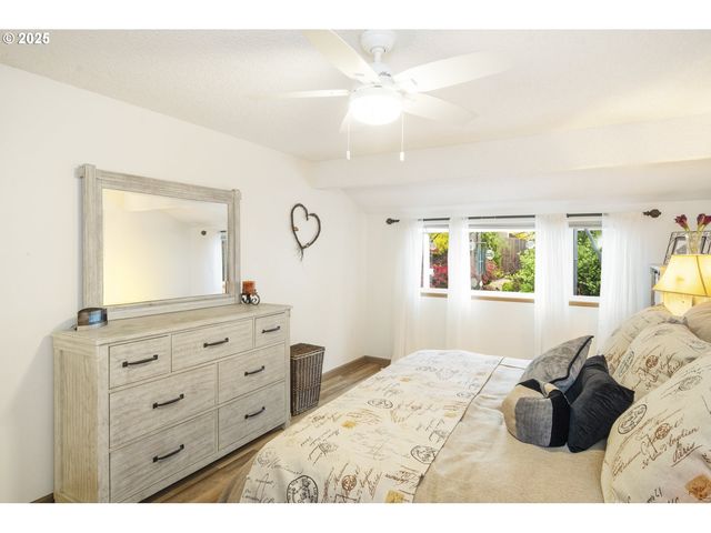 13065 Sw CARMEL St, Portland, OR 97224