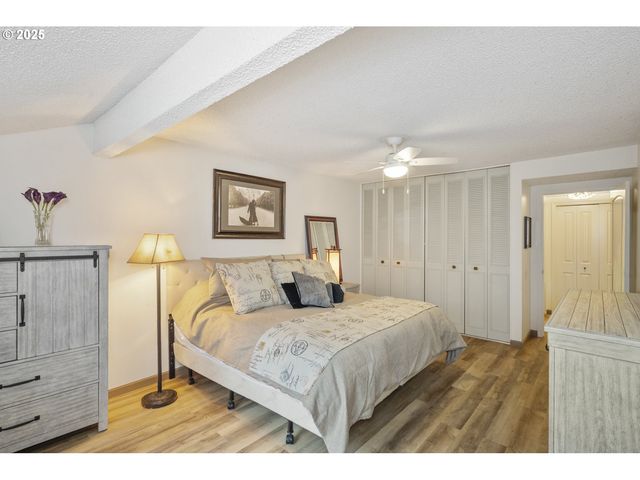 13065 Sw CARMEL St, Portland, OR 97224