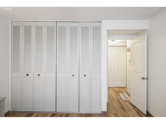 13065 Sw CARMEL St, Portland, OR 97224