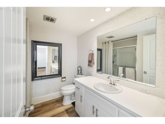 13065 Sw CARMEL St, Portland, OR 97224