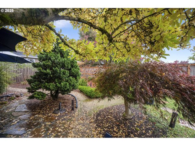 13065 Sw CARMEL St, Portland, OR 97224