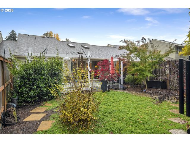 13065 Sw CARMEL St, Portland, OR 97224
