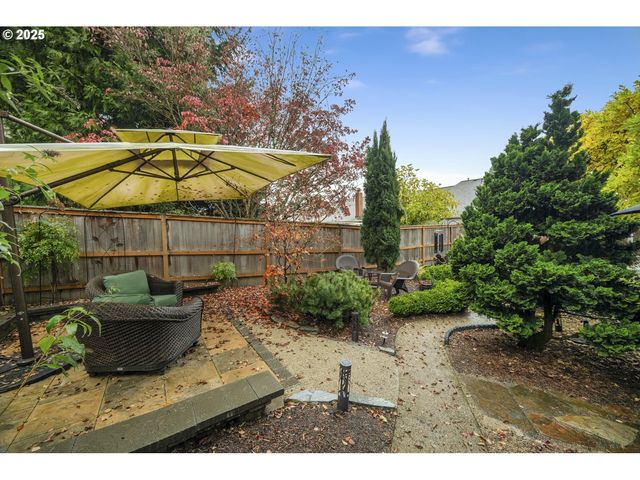 13065 Sw CARMEL St, Portland, OR 97224