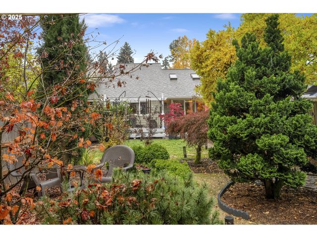 13065 Sw CARMEL St, Portland, OR 97224