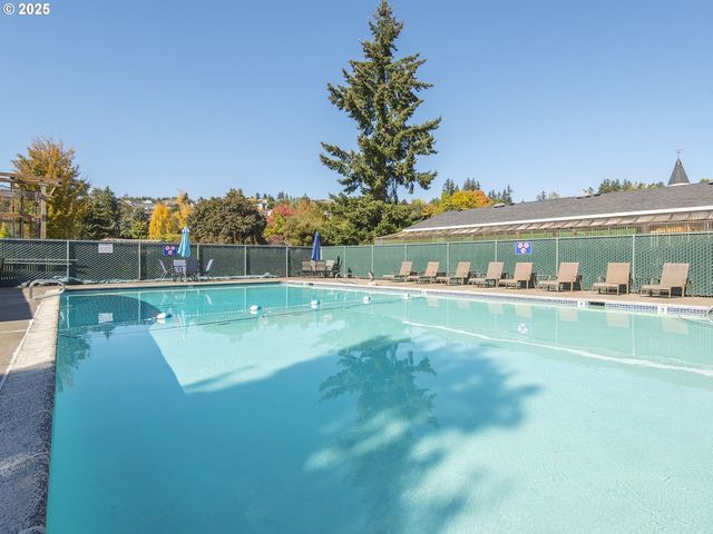 13065 Sw CARMEL St, Portland, OR 97224