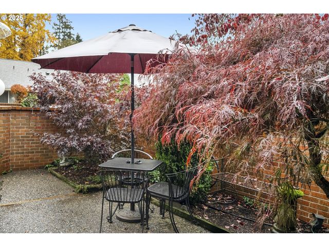 13065 Sw CARMEL St, Portland, OR 97224