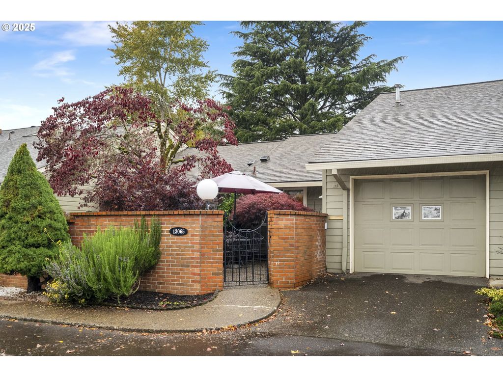 13065 Sw CARMEL St, Portland, OR 97224