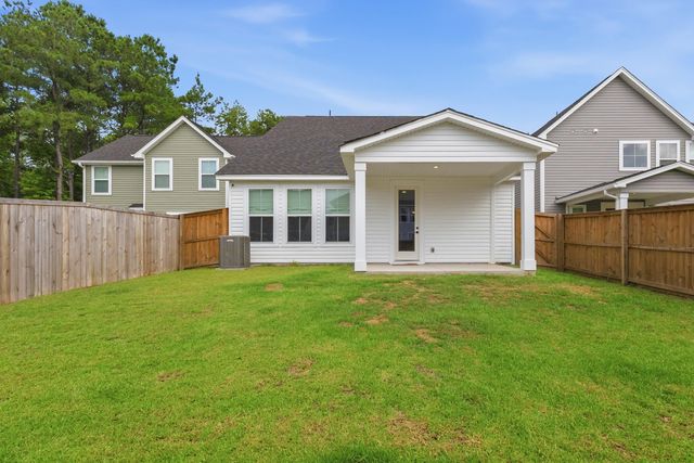 8826 Credence Drive, North Charleston, SC 29420
