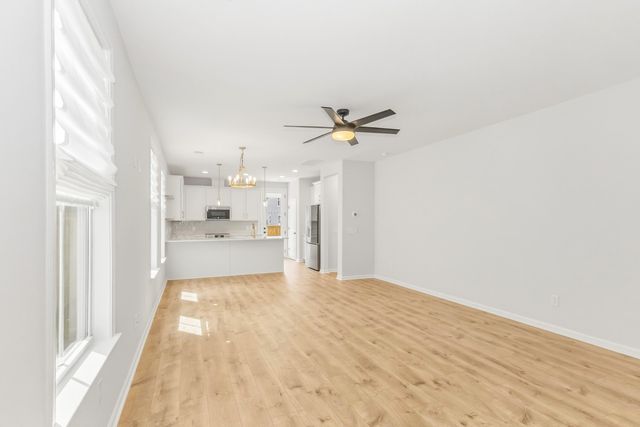 8826 Credence Drive, North Charleston, SC 29420