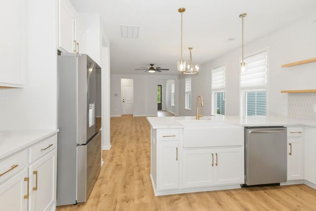 8826 Credence Drive, North Charleston, SC 29420