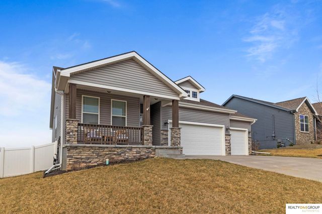 11616 Shepard Street, Papillion, NE 68046