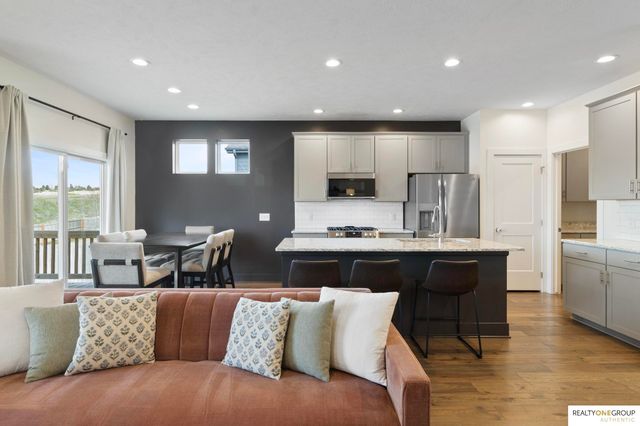 11616 Shepard Street, Papillion, NE 68046