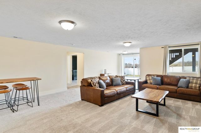 11616 Shepard Street, Papillion, NE 68046