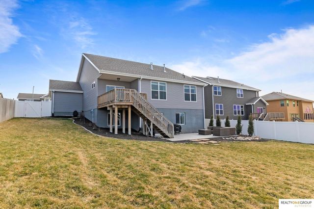 11616 Shepard Street, Papillion, NE 68046