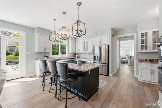 14812 Brook Hill Drive, Chesterfield, MO 63017