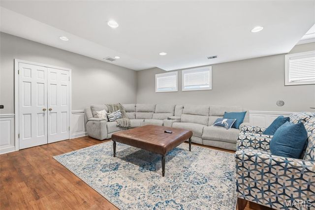 14812 Brook Hill Drive, Chesterfield, MO 63017