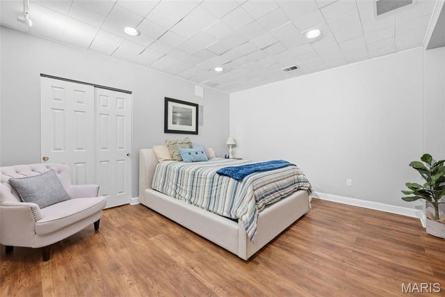 14812 Brook Hill Drive, Chesterfield, MO 63017
