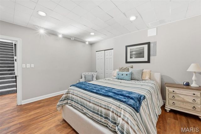 14812 Brook Hill Drive, Chesterfield, MO 63017